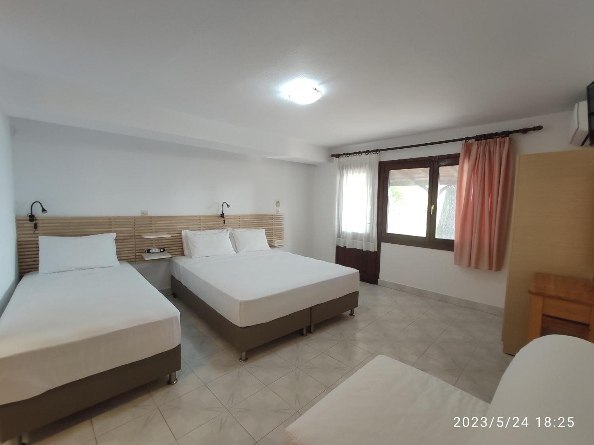 Para Thin Alos Inn Neos Marmaras Ngoại thất bức ảnh